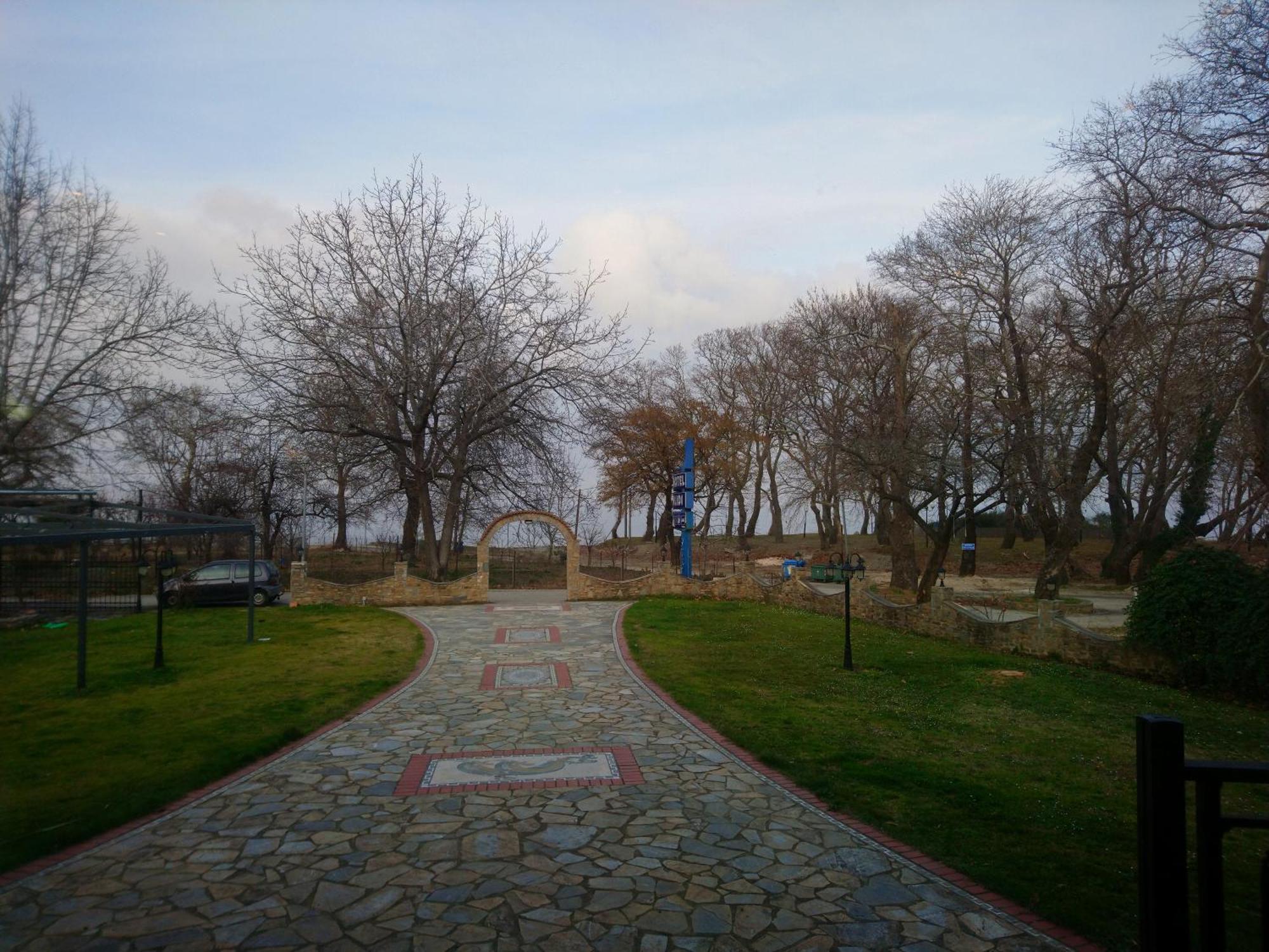 Hotel Hlidi Kokkino Nero Bagian luar foto